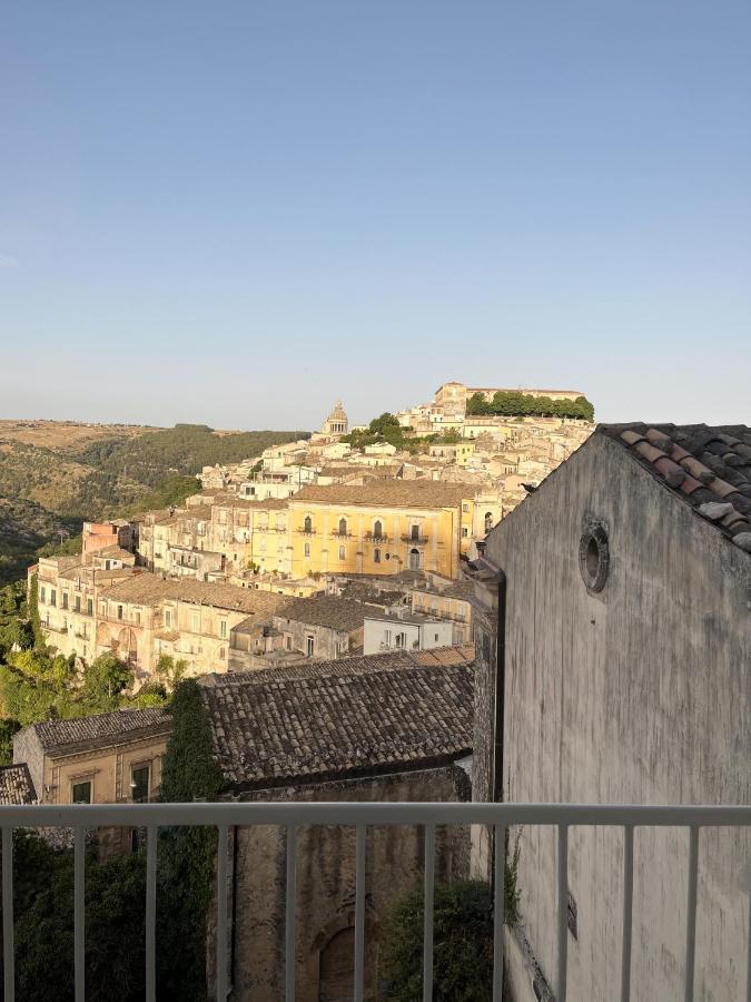 La Casa Di Irene - Suites Con Vista Ragusa Exteriér fotografie