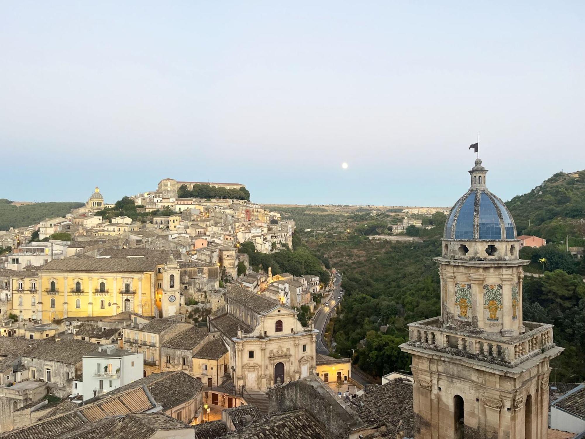 La Casa Di Irene - Suites Con Vista Ragusa Exteriér fotografie