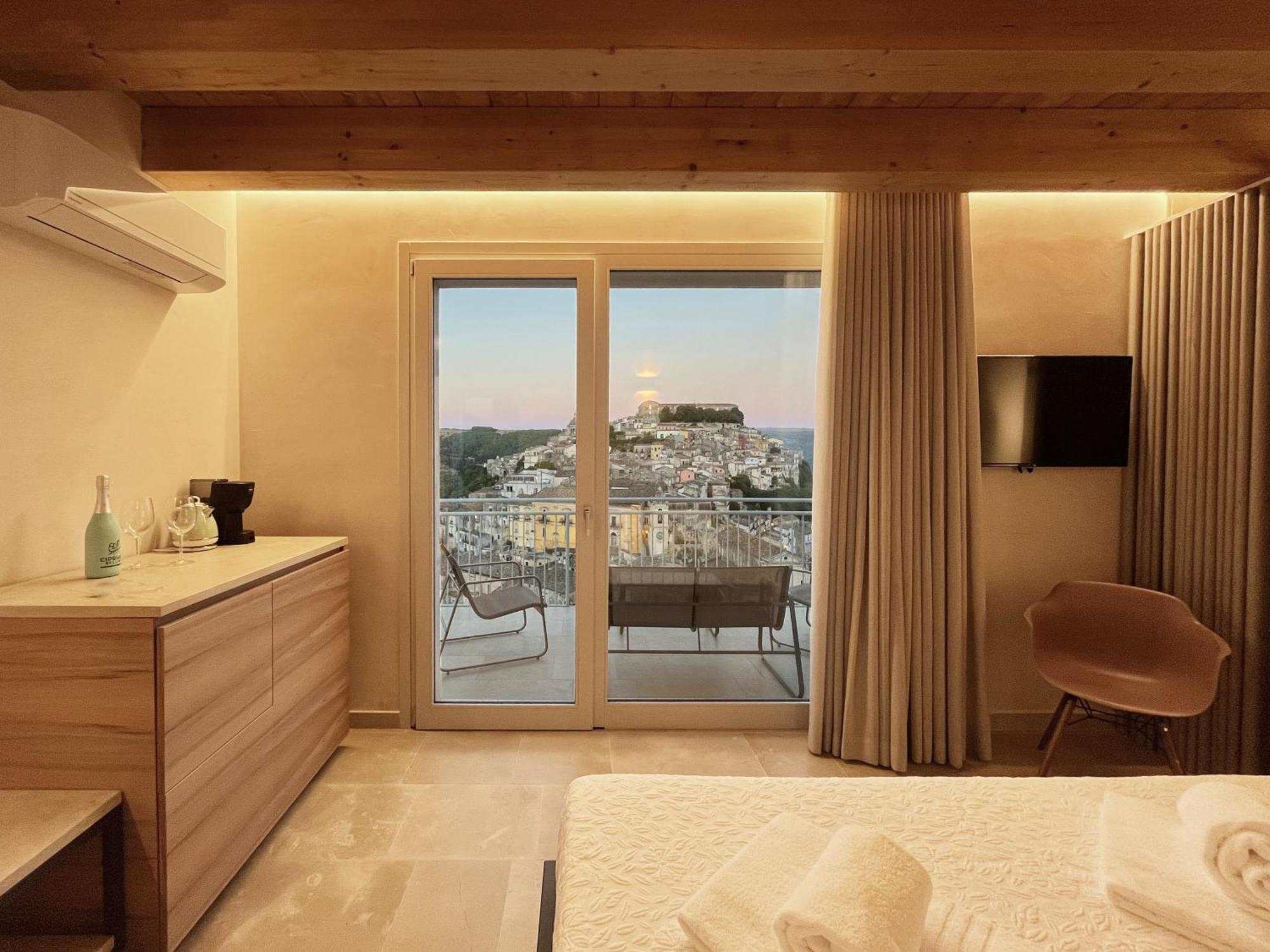 La Casa Di Irene - Suites Con Vista Ragusa Exteriér fotografie
