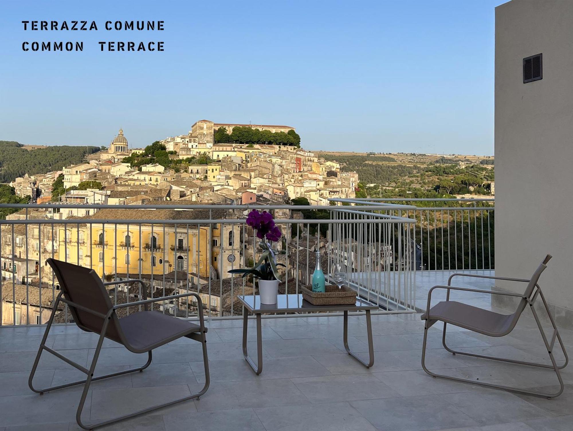 La Casa Di Irene - Suites Con Vista Ragusa Exteriér fotografie